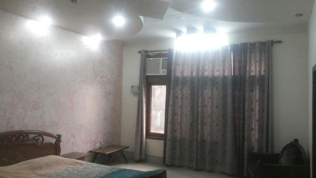 Heritage Inn Ghaziabad Kamer foto