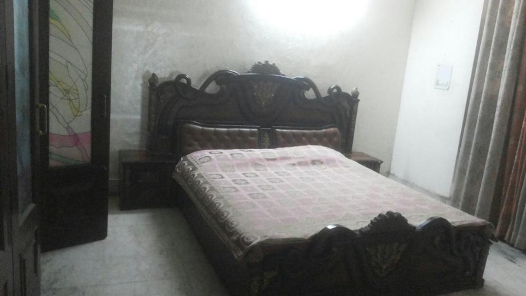 Heritage Inn Ghaziabad Kamer foto